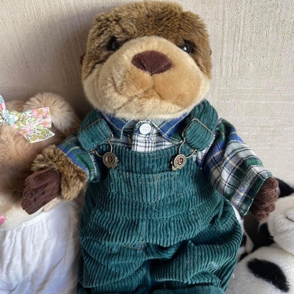 Meet your Posher, Rachel - Picture 1 of 1